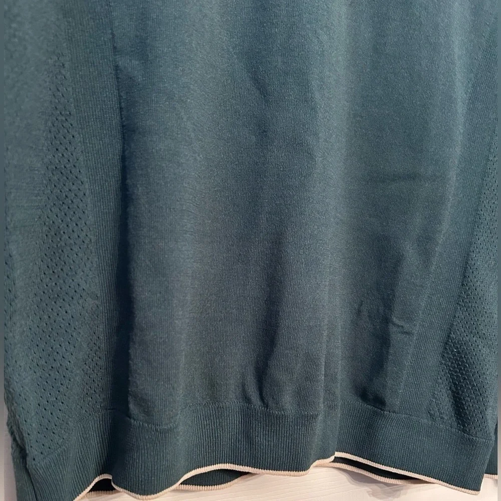 NWOT BRADY Men’s V-Neck Sweater- Teal/ Size Large
